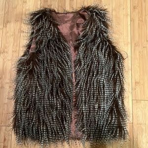 Fake fur vest